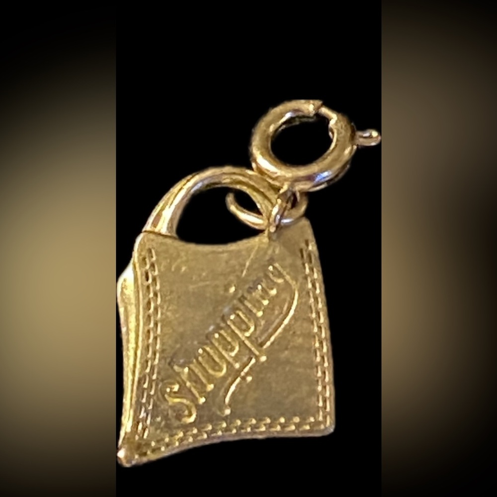 Gold Shopping Charm